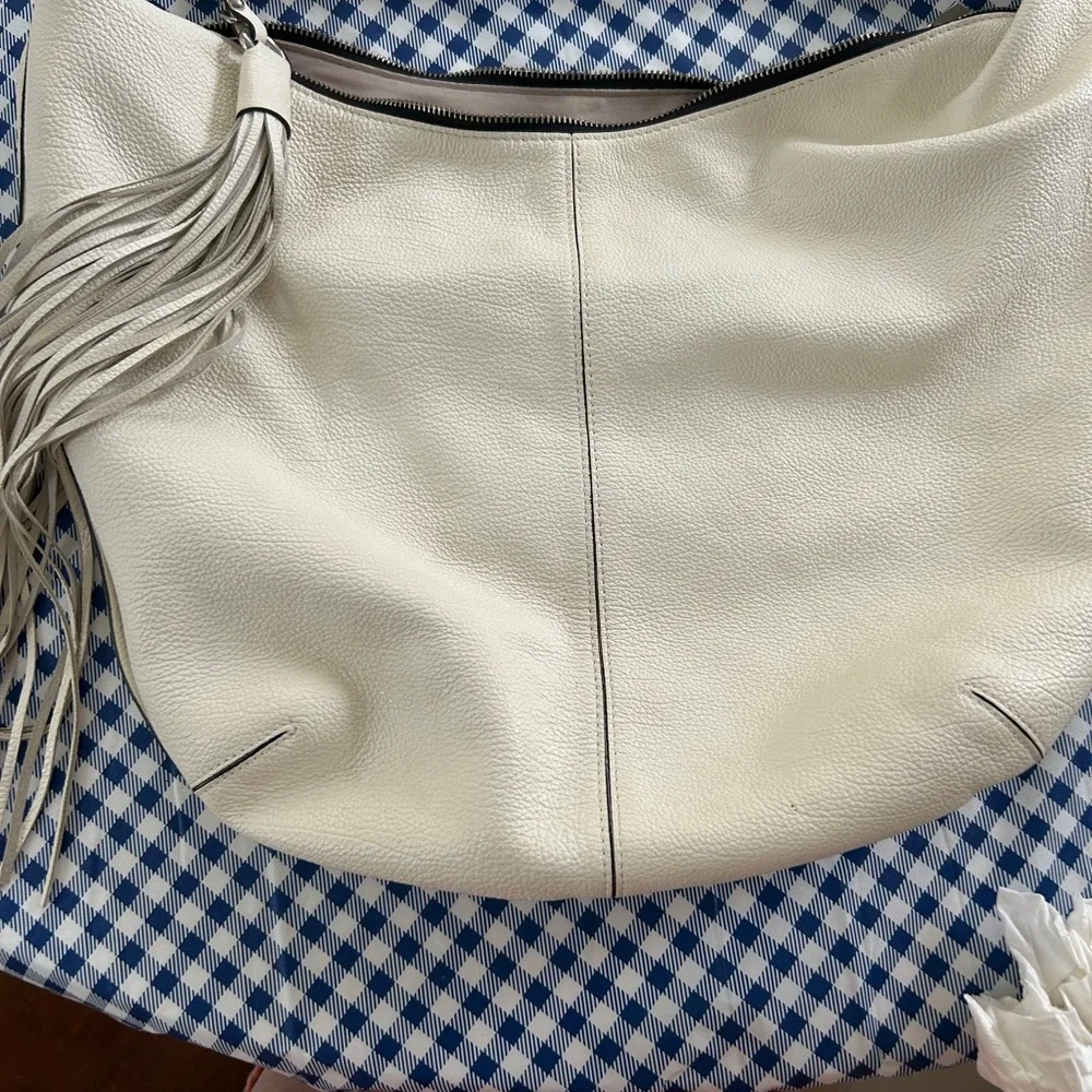 Gianni Chirini gorgeous white Leather Hobo Bag